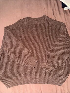 Cozy Women's Crewneck Sweater in Brown
